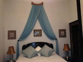 Hotel Thornwald Mansion